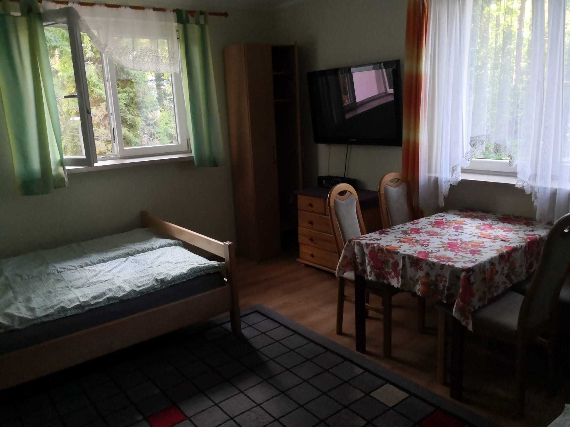 Pokoje Dębki Dom Wczasowy KOSTEK
