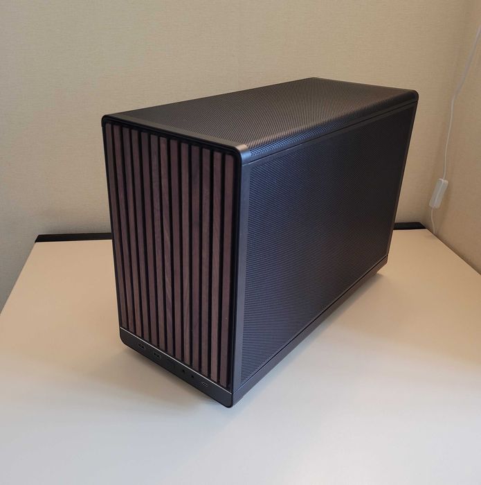 Корпус ПК - Lian LI A3 (A3X-WDG)