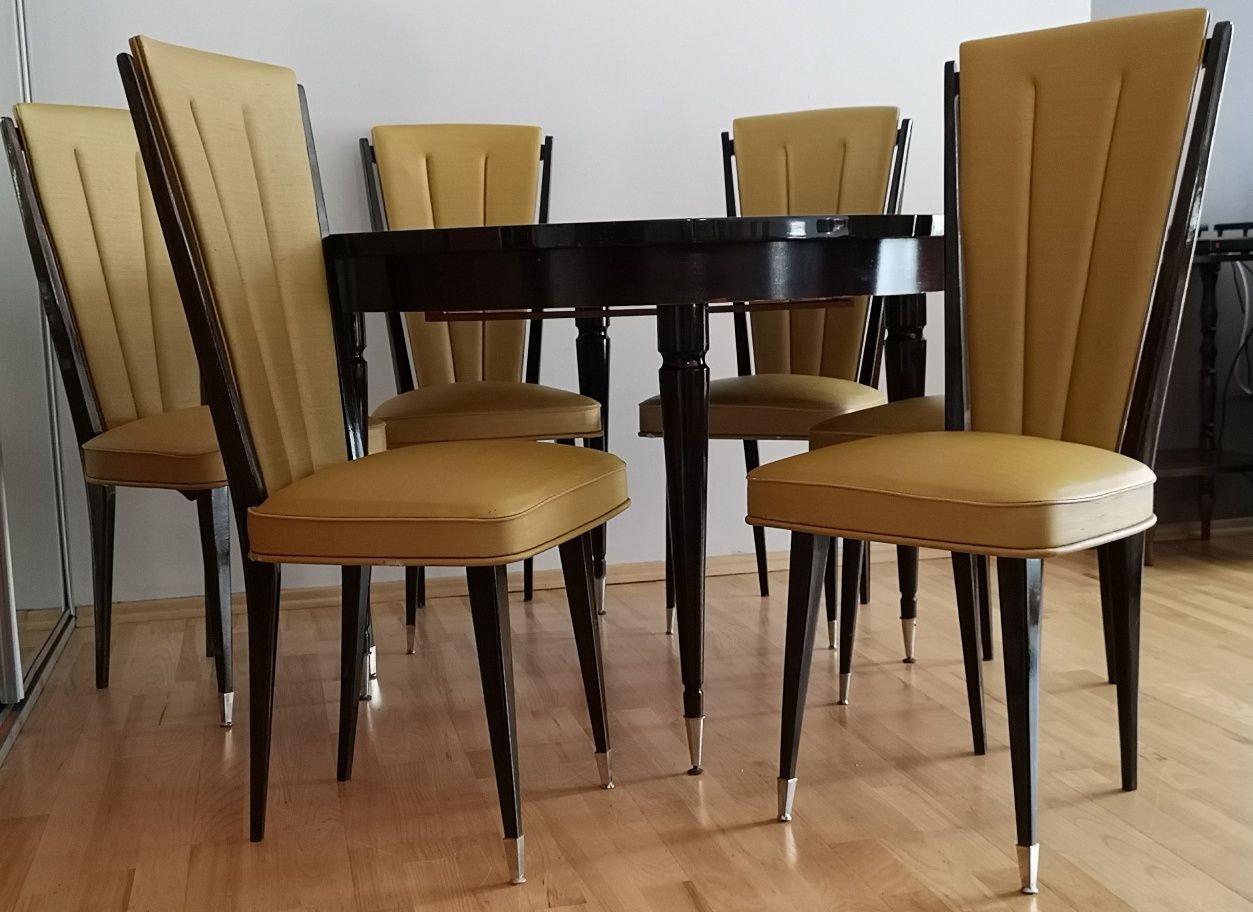 Mid century. Sygnowany. Stół z krzesłami