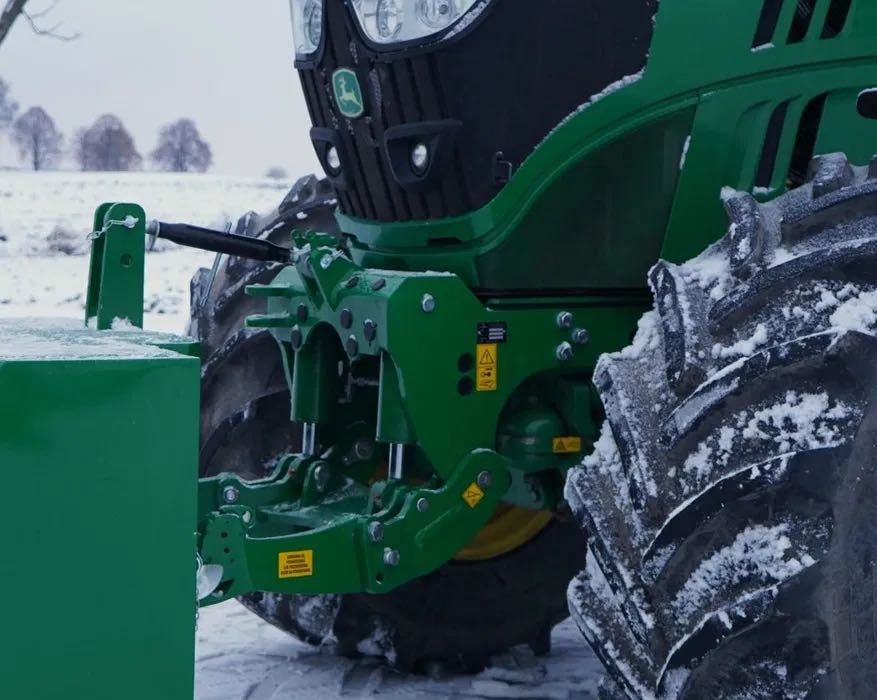 Przedni TUZ John Deere Każdy Model Seria M i R