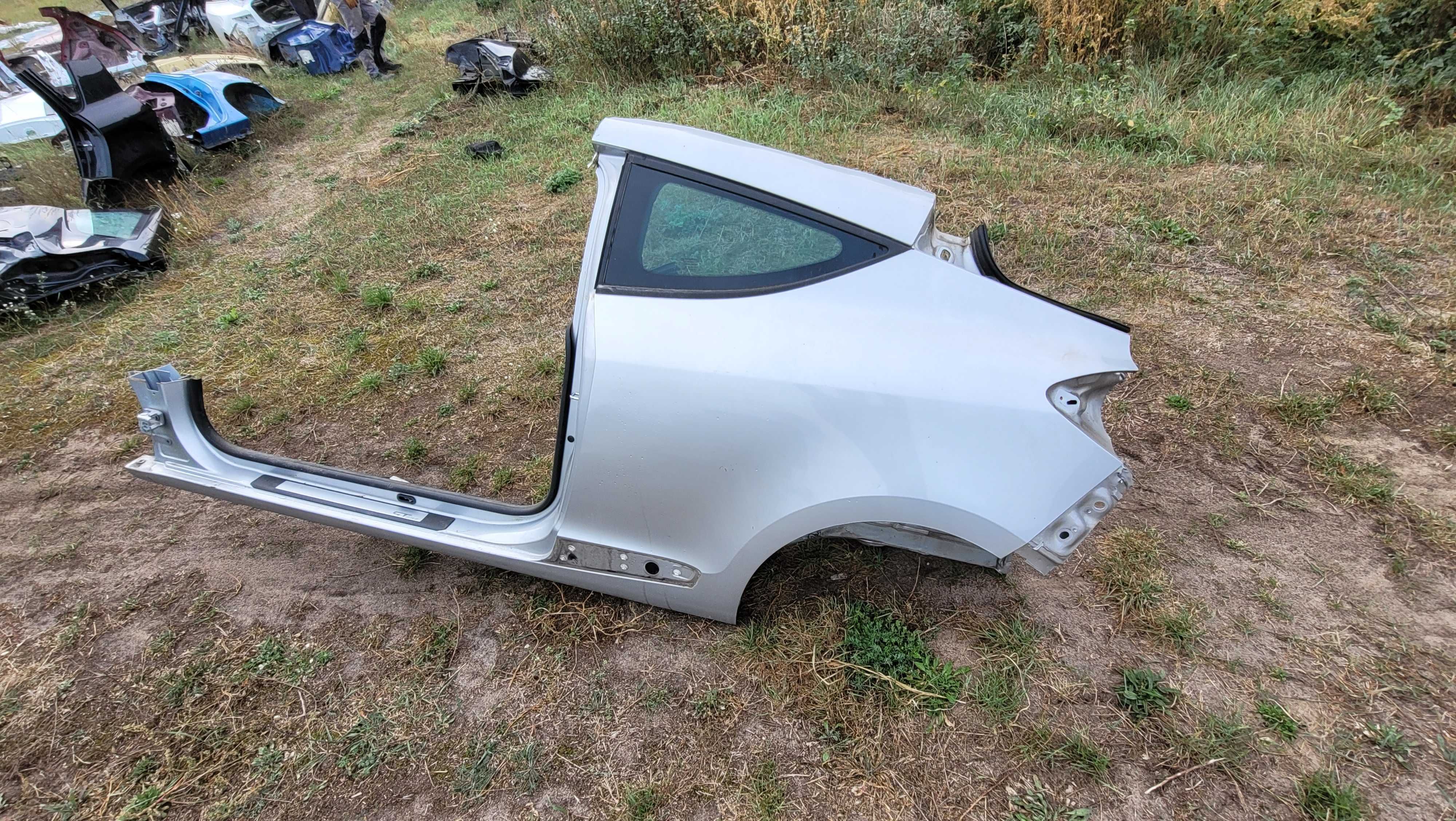 Renault Megane III 3 coupe lewy błotnik tył tylny próg TED 69