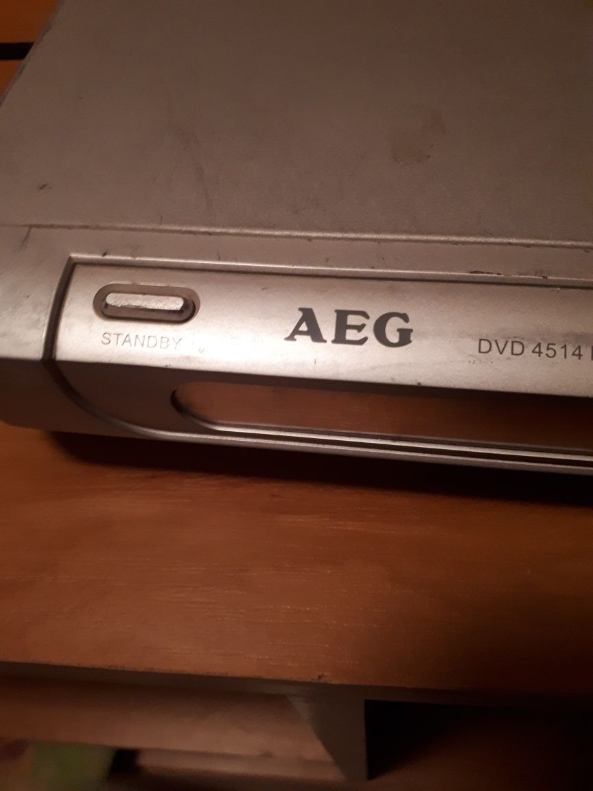 Продам робочий DVD player