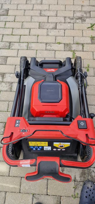 Corta Relva a Bateria 53cm Milwaukee M18 - Como novo - Garantia