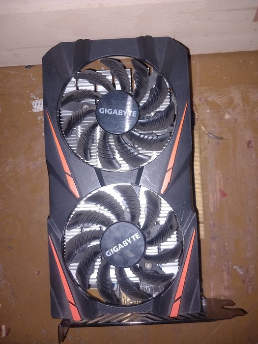 Karta Graficzna Gigabyte Radeon RX 460 Windforce OC.