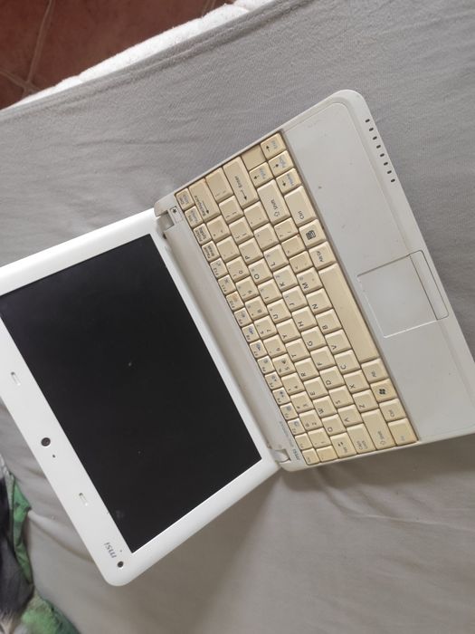 Notebook msi 10 cala