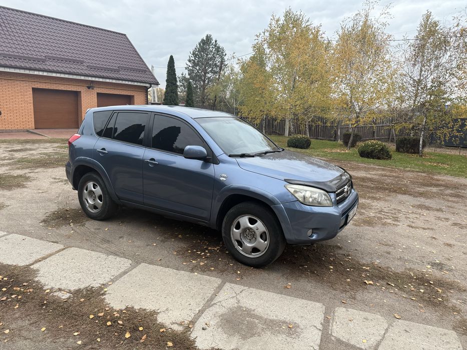 Рав 4 гарний стан