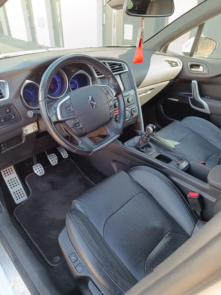 Citroen Ds4 2.0 HDi - Idealny stan, bogata wersja.