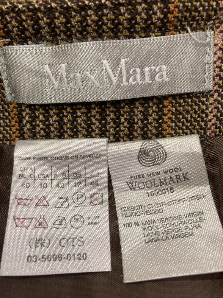 Шикарная юбка max mara  оригинал 100% шерсть