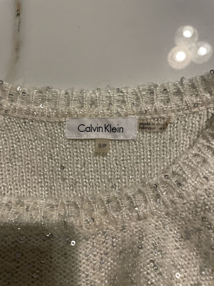 Damski nowy sweterek kolor kremowy M Calvin Klein