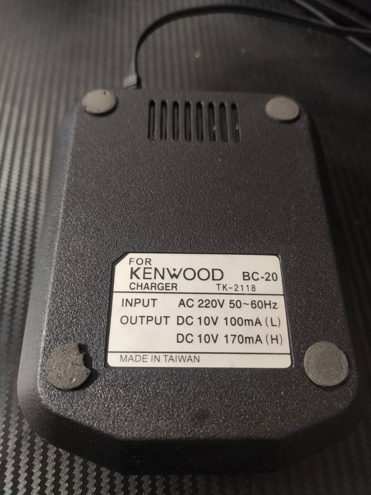 Зарядные устройства для рациий Kenwood KSC-31,BC-20,Interphone Charger