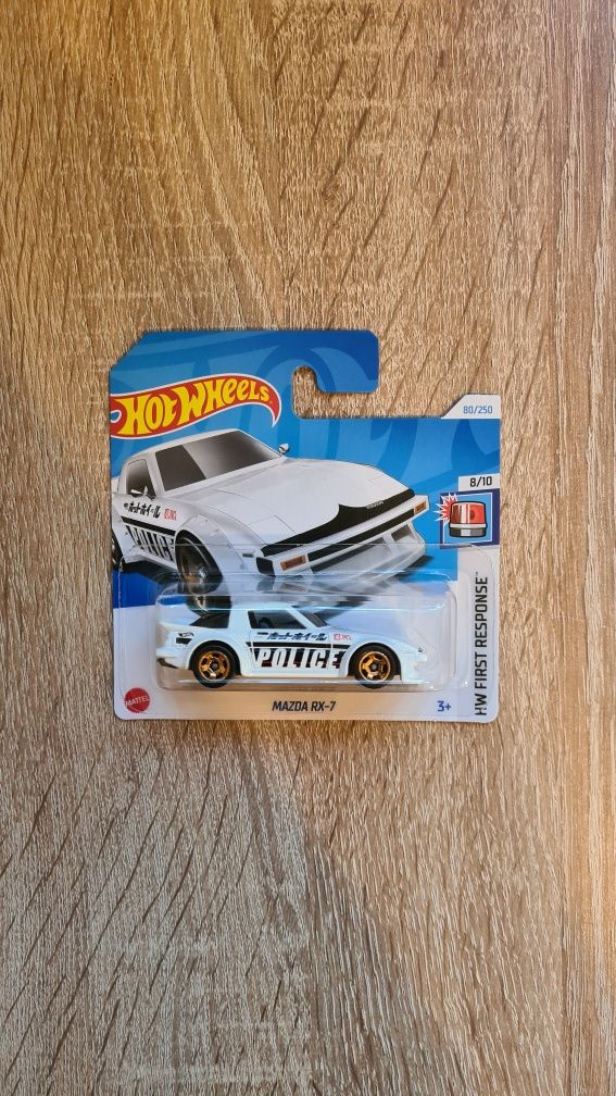 Hot Wheels Mazda RX-7.