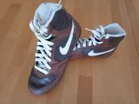 Sapatilhas Nike em pele