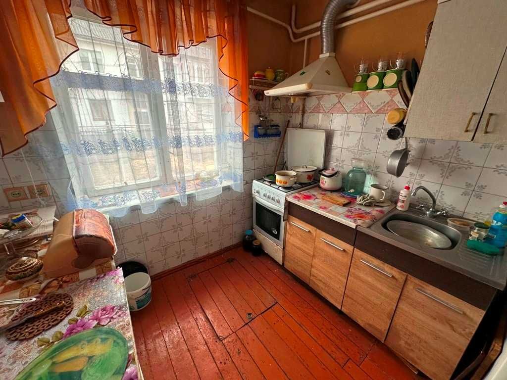 Продається 3 к квартира з власним опаленням Мікрорайон
