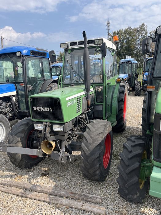 Ciągnik sadowniczy Fendt