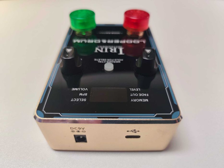Looper z maszyną perkusyjną Irin XS-04