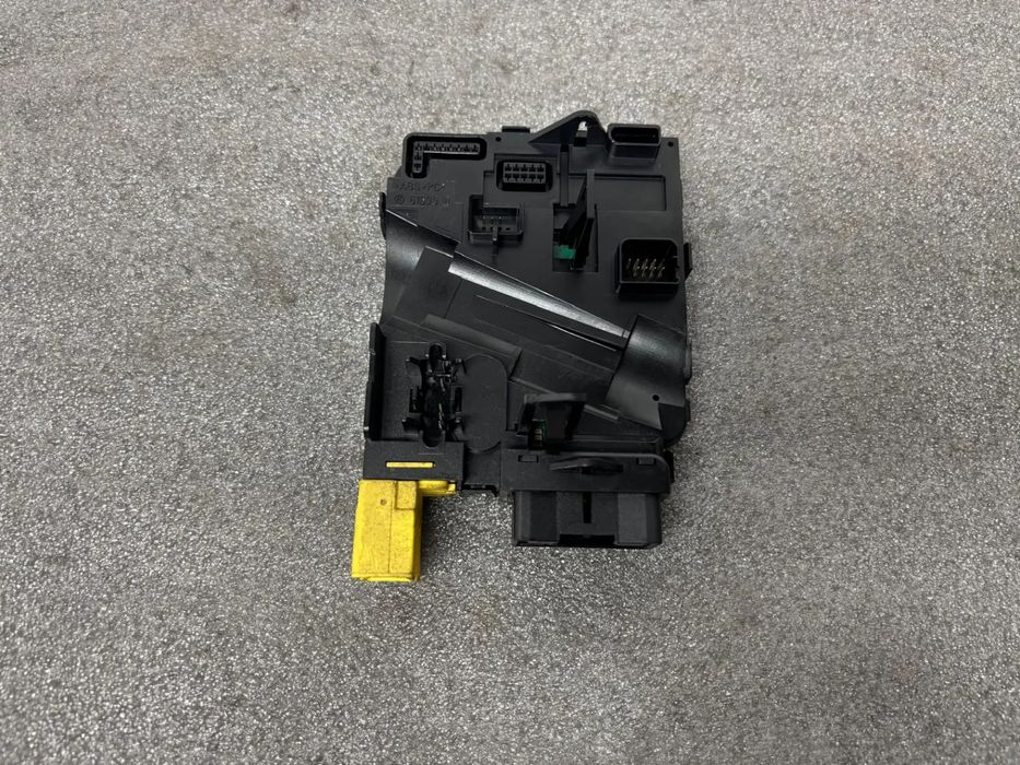 Módulo genérico VOLKSWAGEN Golf V Variant (1K5)