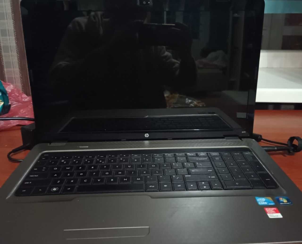 HP G72 6/450 gb.