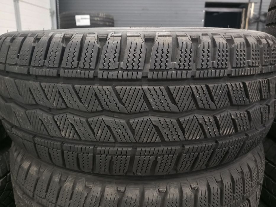 Зимові Шини БВ 225/55 R17C  HANKOOK  Winter I*cept LV Склад