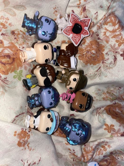 Колекційні іграшки Kinder Joy Funko pop Stranger Things