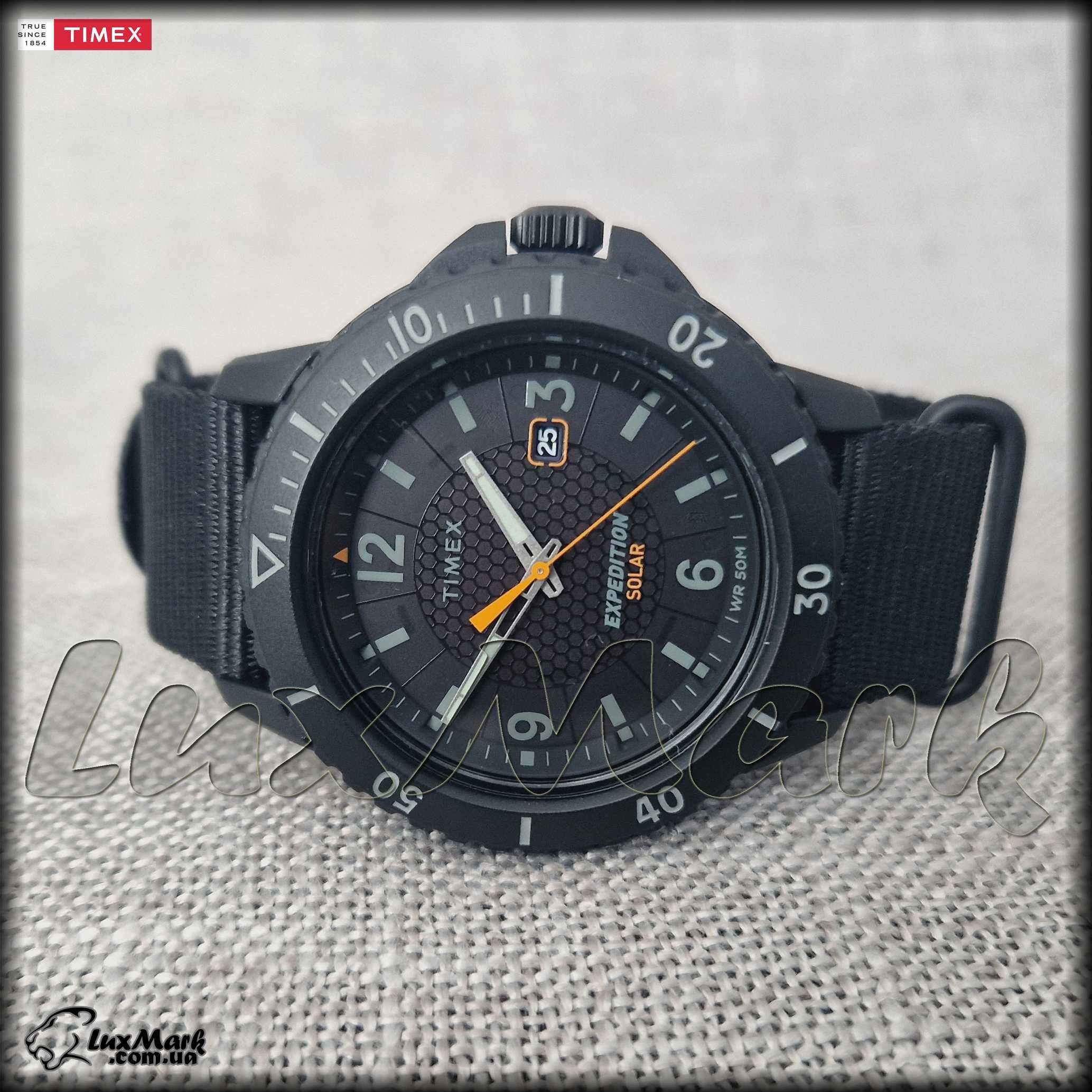 Годинник чоловічий Timex TW2U30300 Expedition Solar 45мм