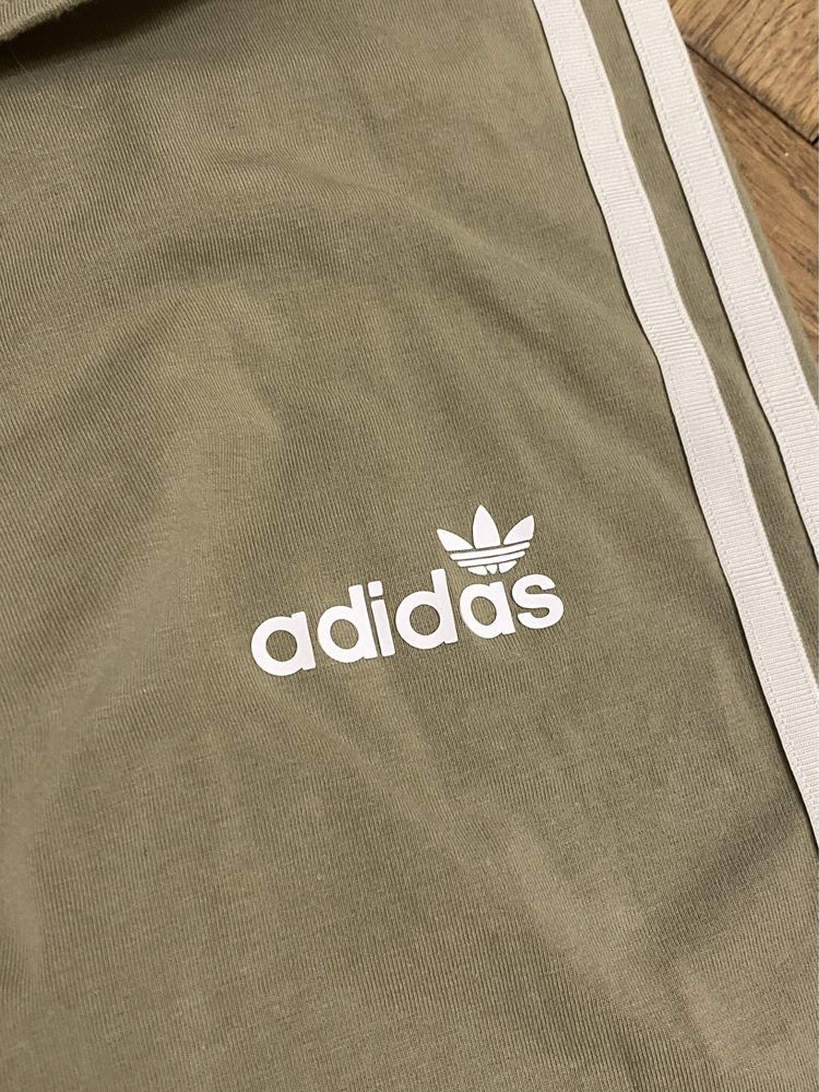 Лосини adidas оливкові