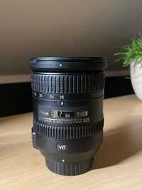 Obiektyw Nikon Nikkor 18-200 mm, niedziałający autofokus