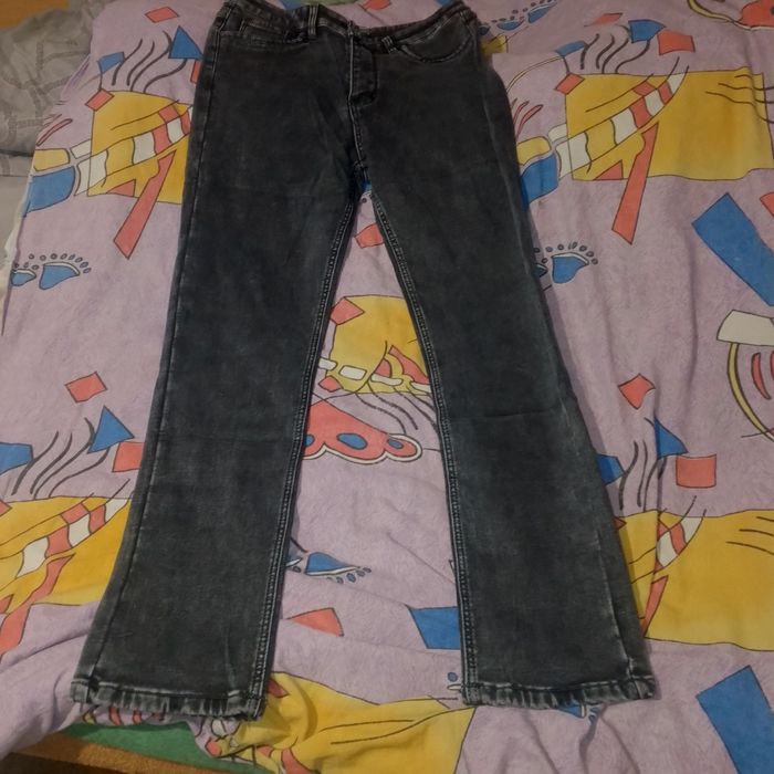 Продам джинси стан нових