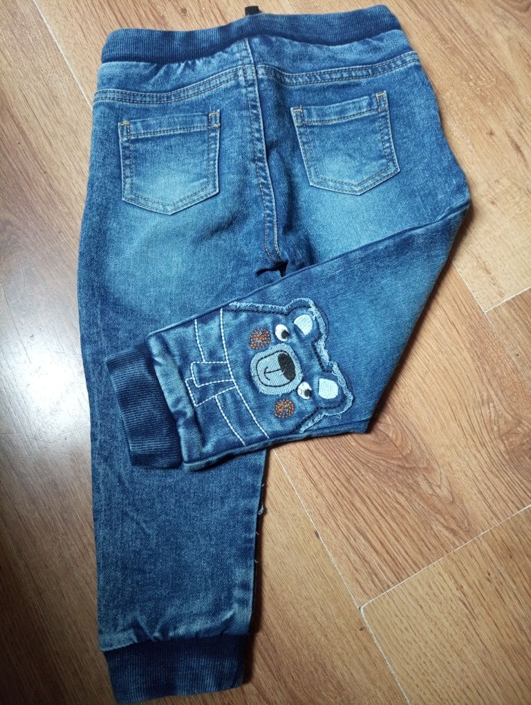 Spodnie chłopięce dżinsowe 92cm