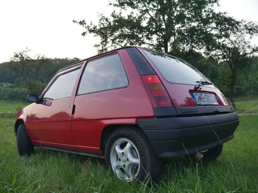 Renault 5 Renault Super-5 (S-5, Five) - YOUNGTIMER -