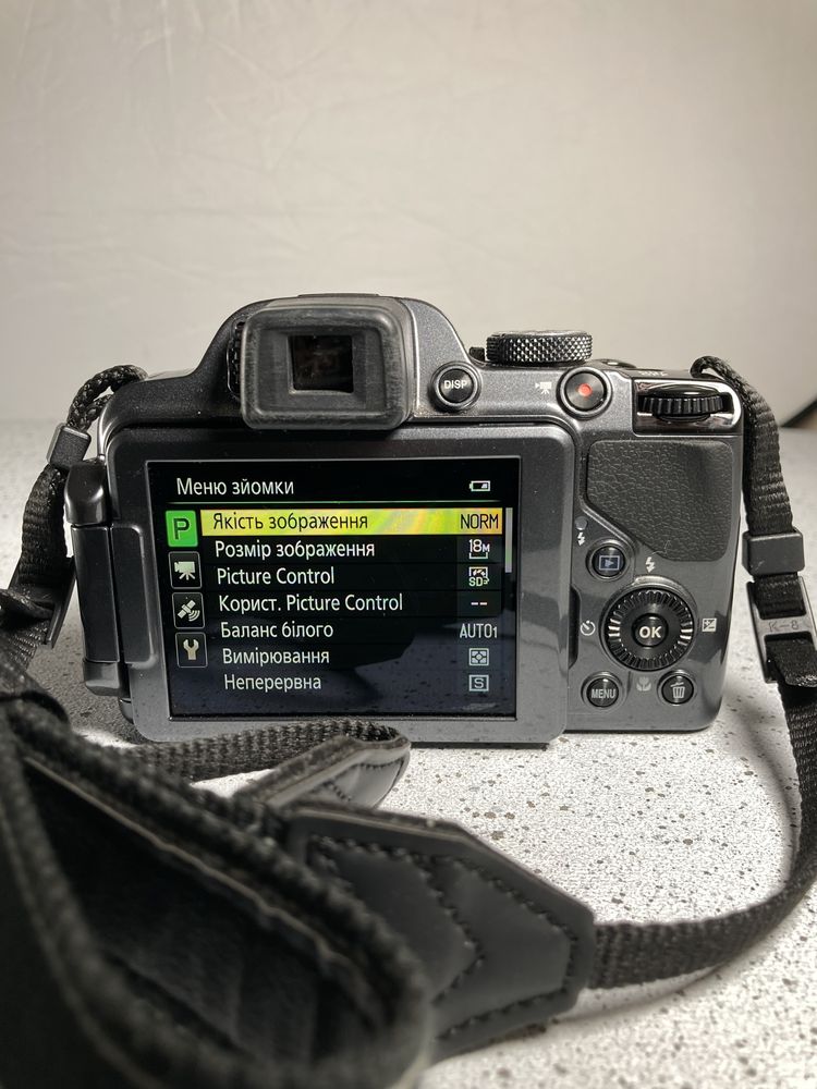 Nikon Coolpix P520 - суперзум 42x/GPS/FullHD