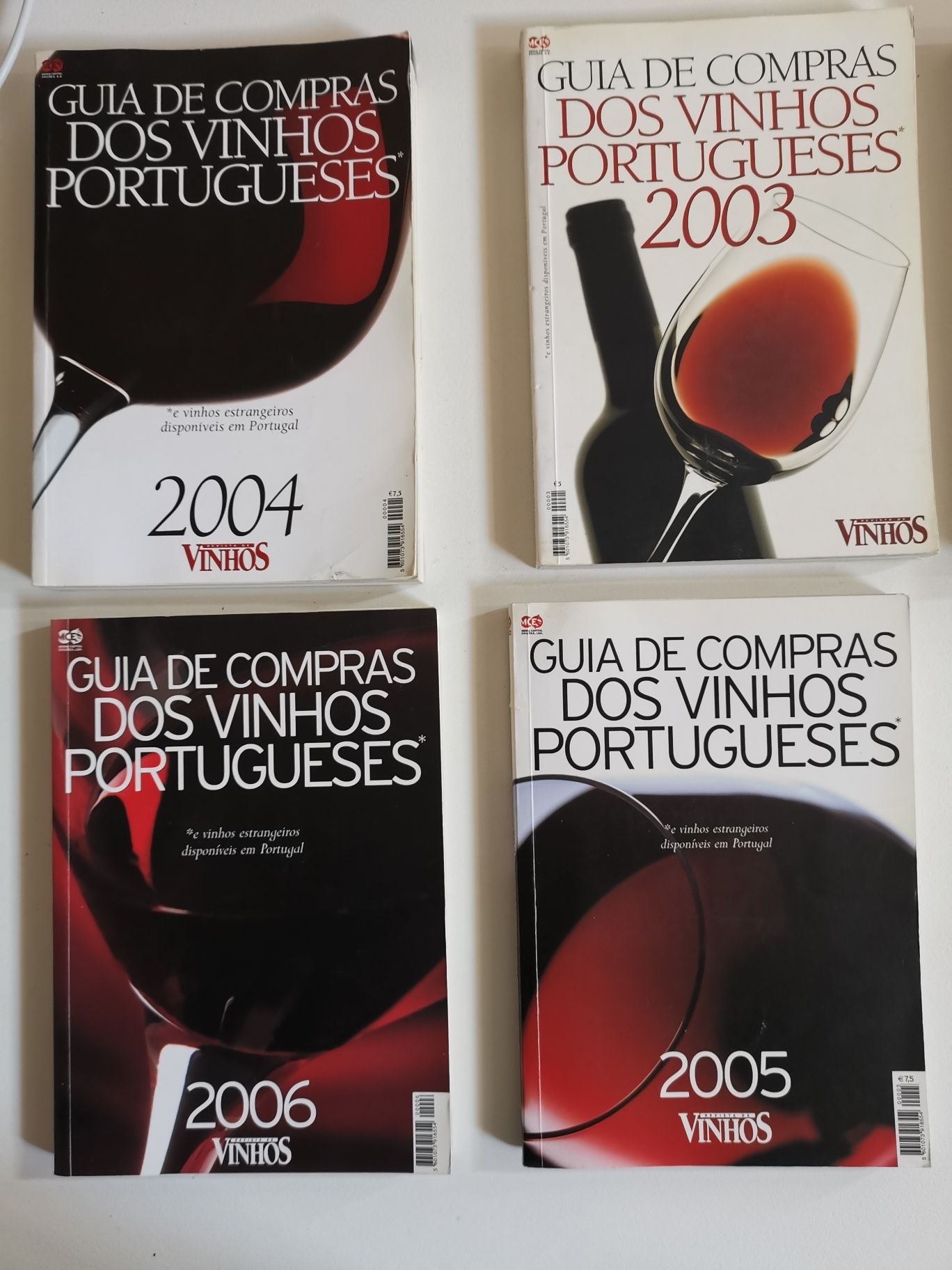 4 Guias Vinhos Preço total 12 €