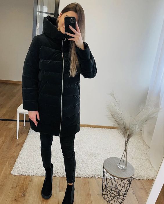 Теплий зимовий пуховик