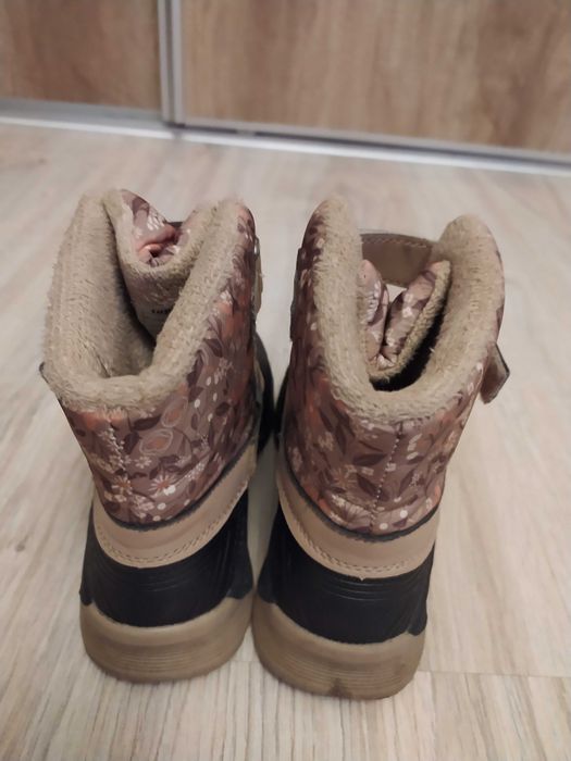 Sprzedam śniegowce roz 30