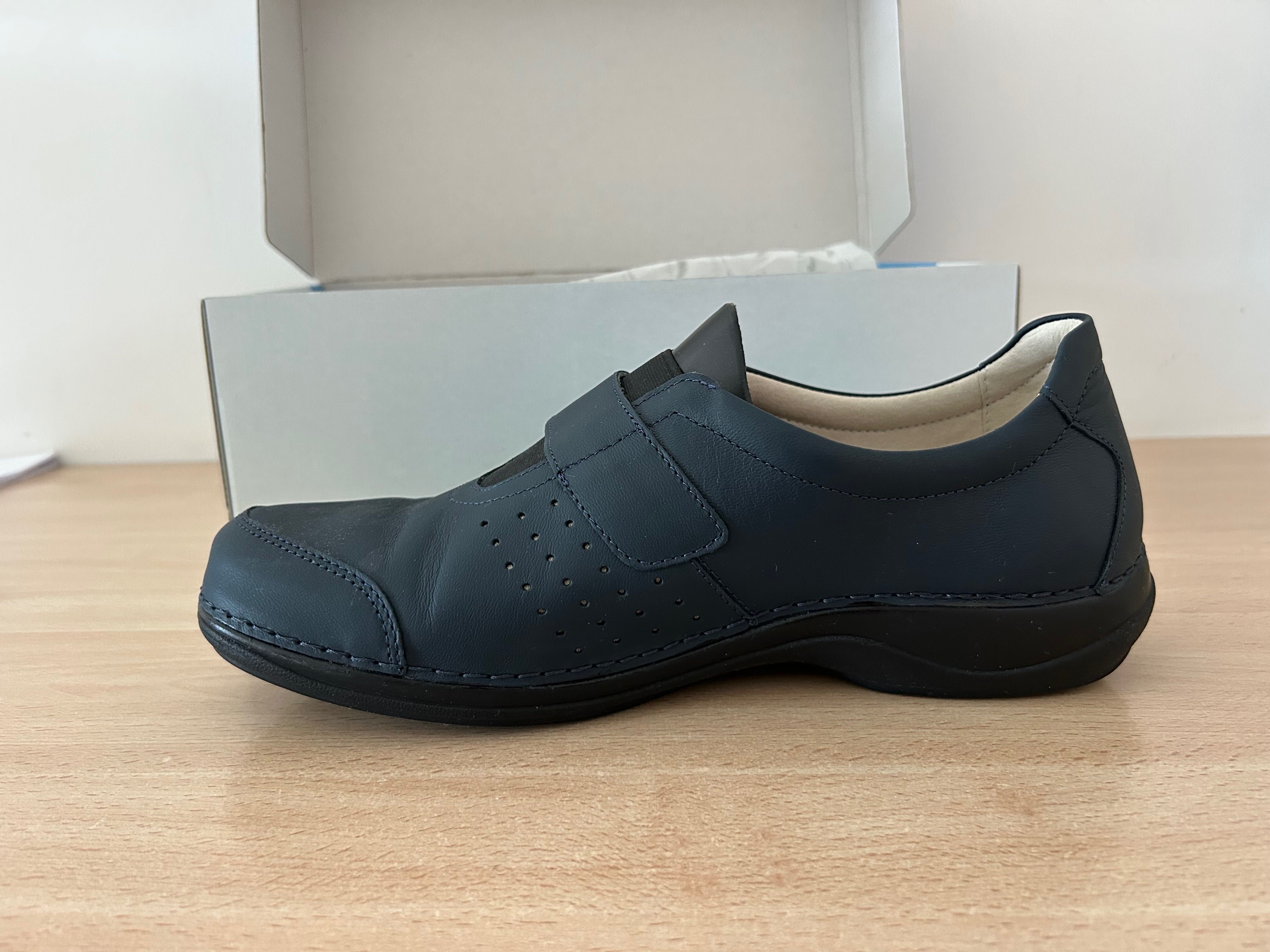 Sapato Wash’Go com velcro - Azul-Escuro