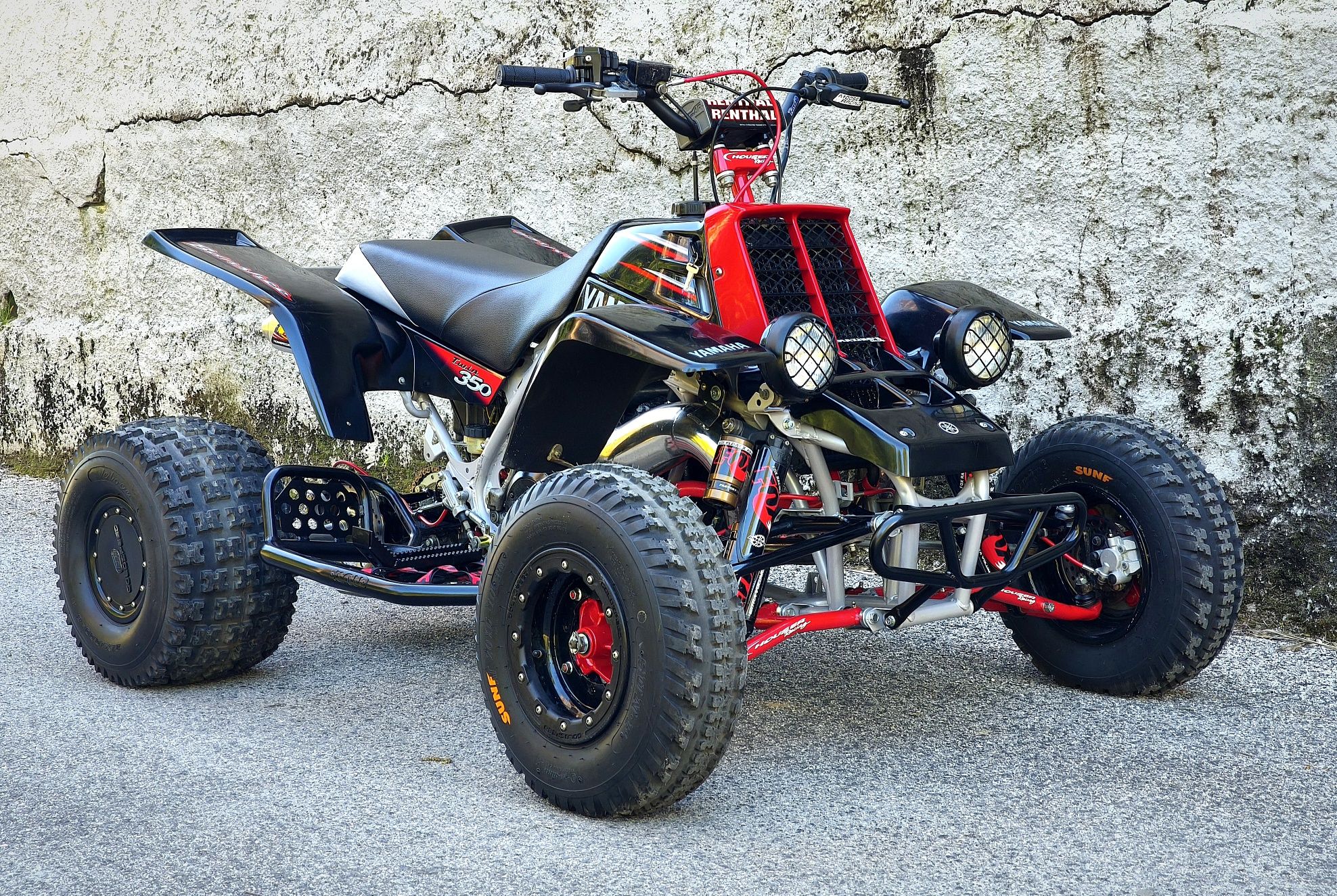 Yamaha Banshee Ler anúncio