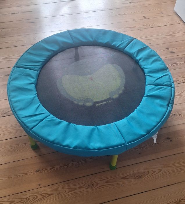 Trampolina dla dzieci