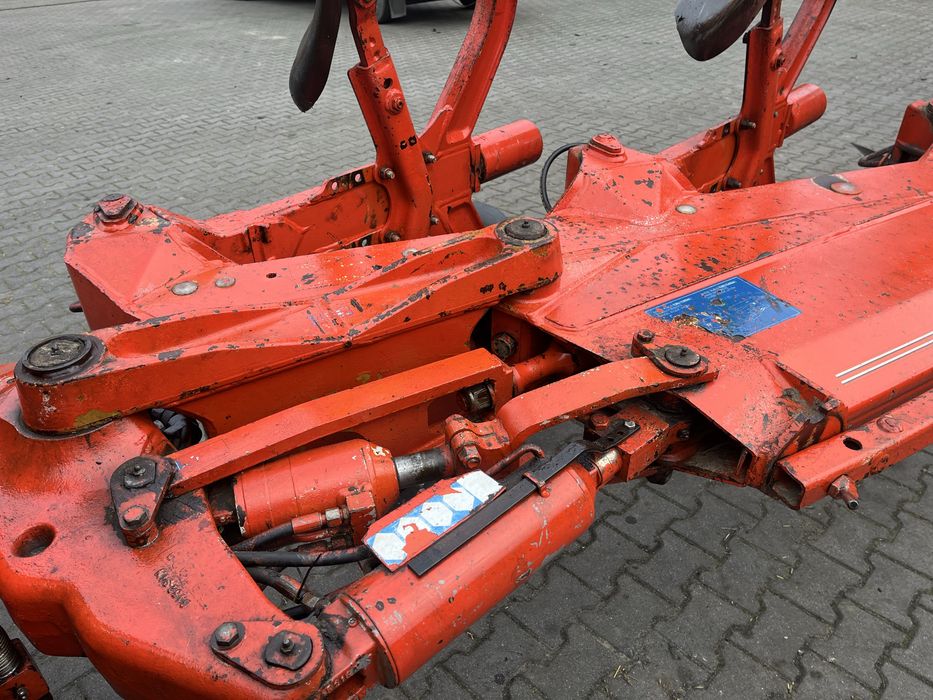 Pług obrotowy 4+1 Kuhn Varimaster 151 nonstop kverneland lemken