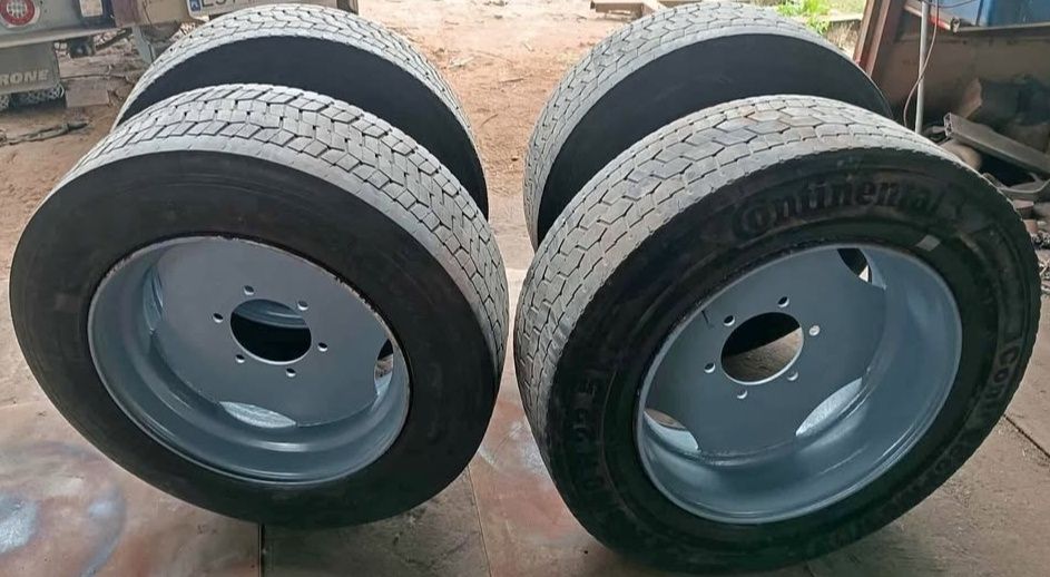 Środki  - bazy do  felg