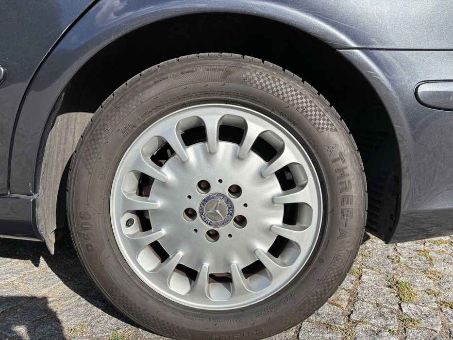 Mercedes-Benz E 220 CDI Classic