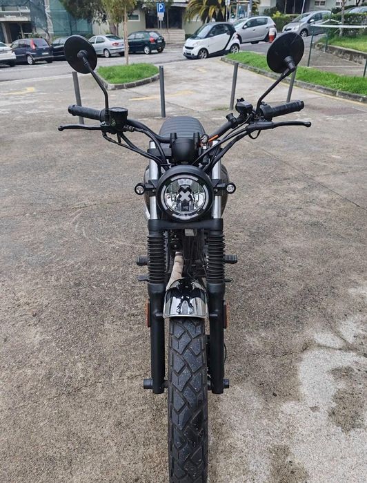 Brixton Cromwell 125 de 2023