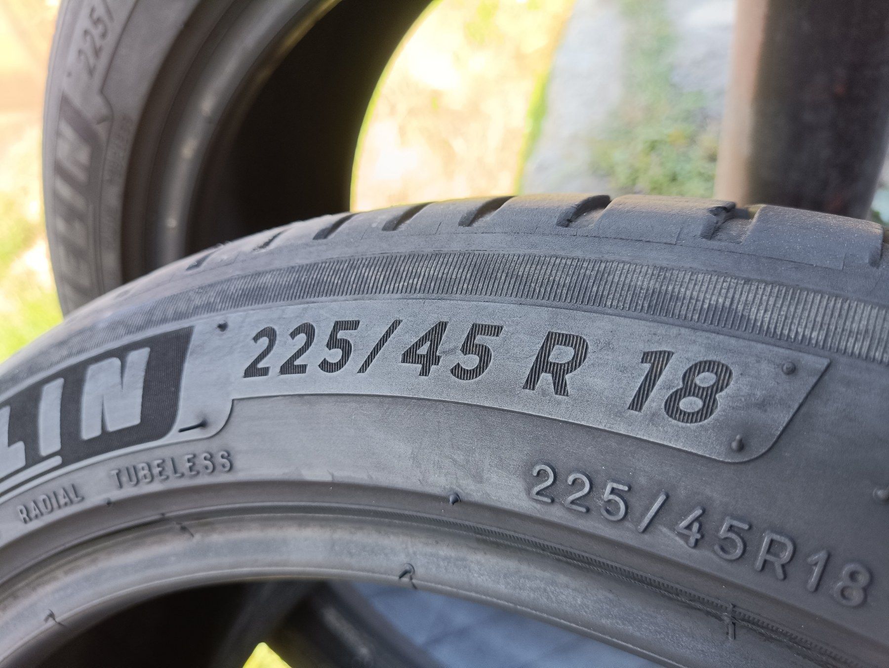 Літні шини Michelin 225/45 R18 резина Р18