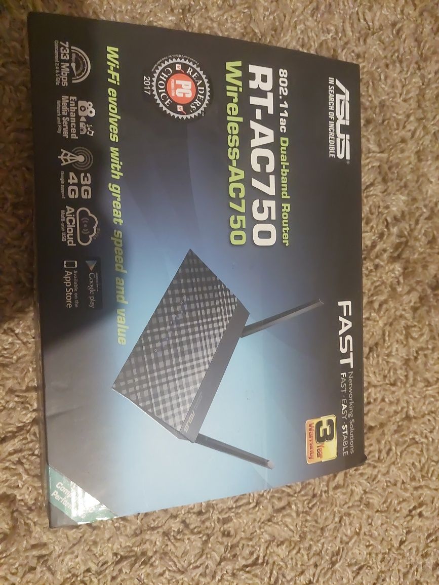 Router ASUS RT-AC750