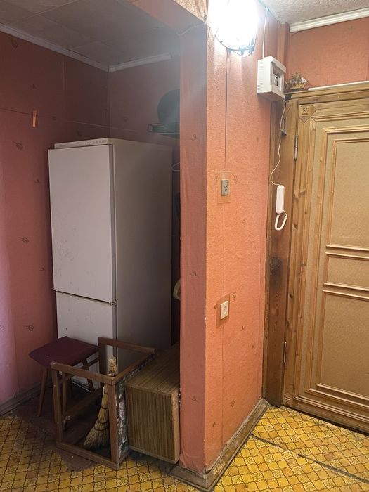 Продам 3-х в р-не поликлиники