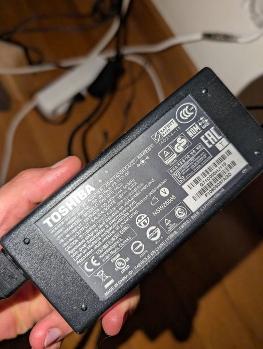 Mini PC / computador ASRock deskmini 110