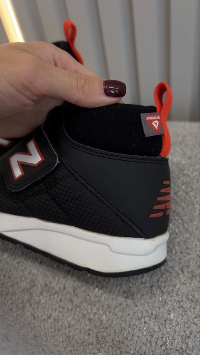 Ботінки New Balance 29 розмір єврозима