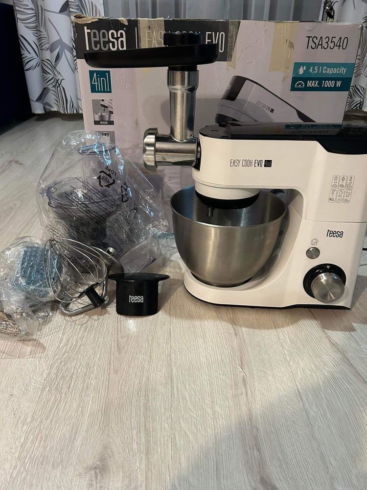 Robot kuchenny  Tessa Easy Cook 4w1