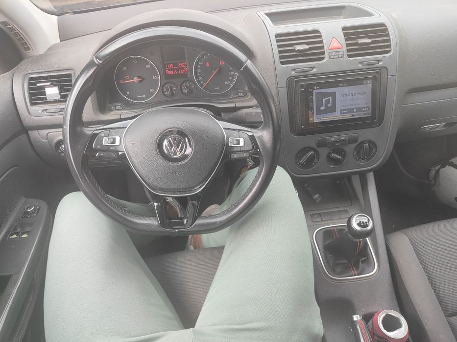Golf v TDI 5 lugares swap asz