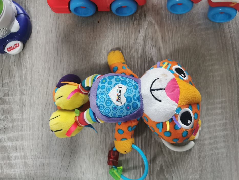 Pociąg Fisher price muzyczny samochodzik żabka lamaze tygrys
