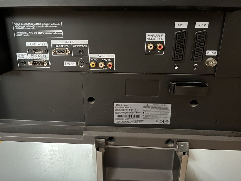 Telewizor LG 42” z pilotem