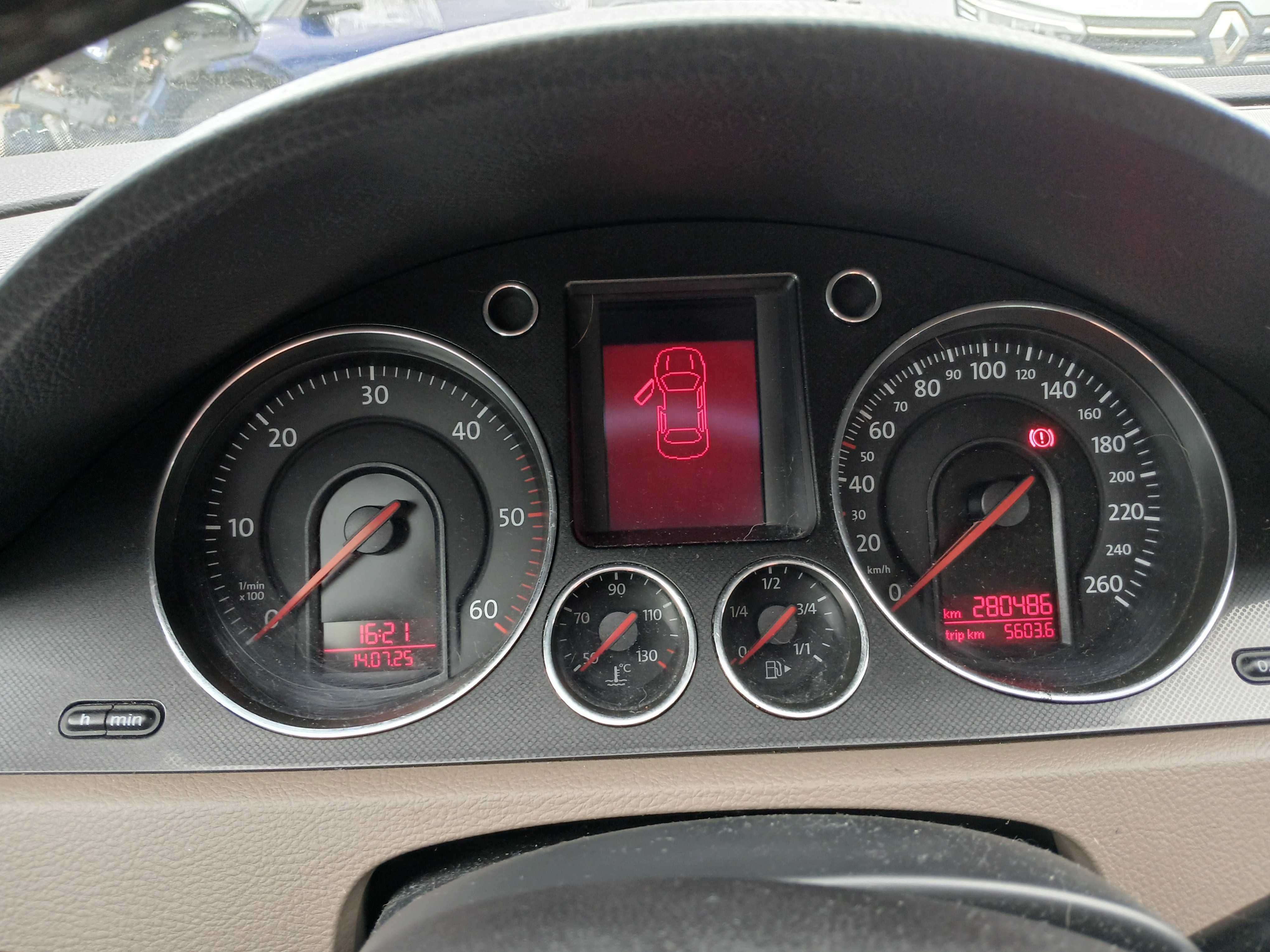 VW Passat 2.0 tdi 2005 - USZKODZONY